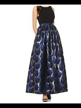 Nicole Miller Blue and Gold Patterned Metalic Gown